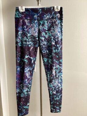 Technicolor granite print leggings